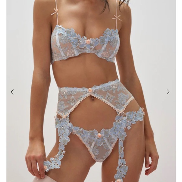 For Love and Lemons Winter Roses Bra - Picture 3 of 6